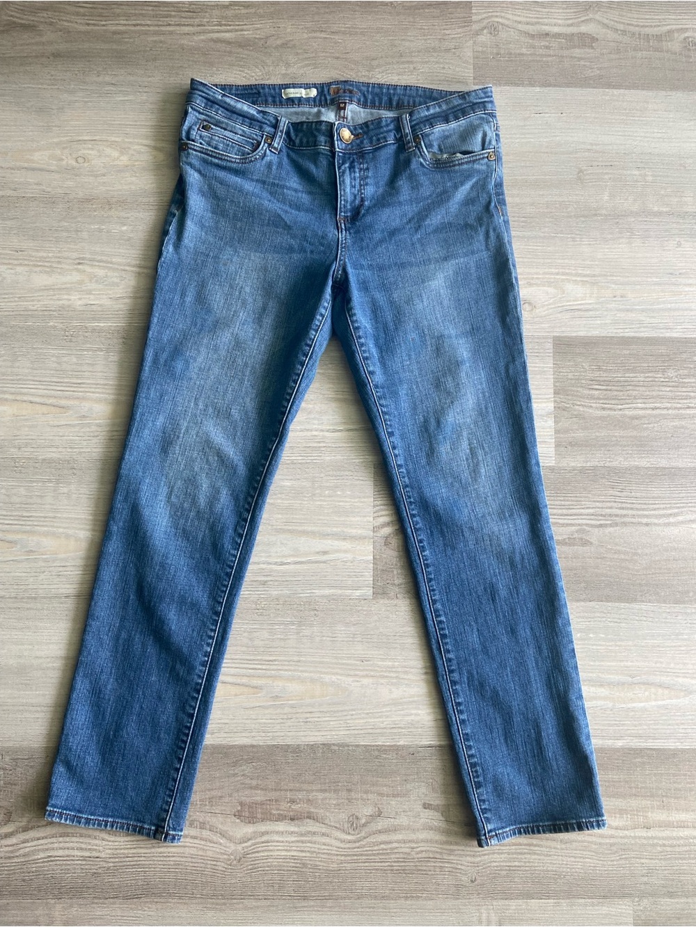 KUT from the Kloth Catherine Boyfriend Jeans Size 12 Mid-Rise